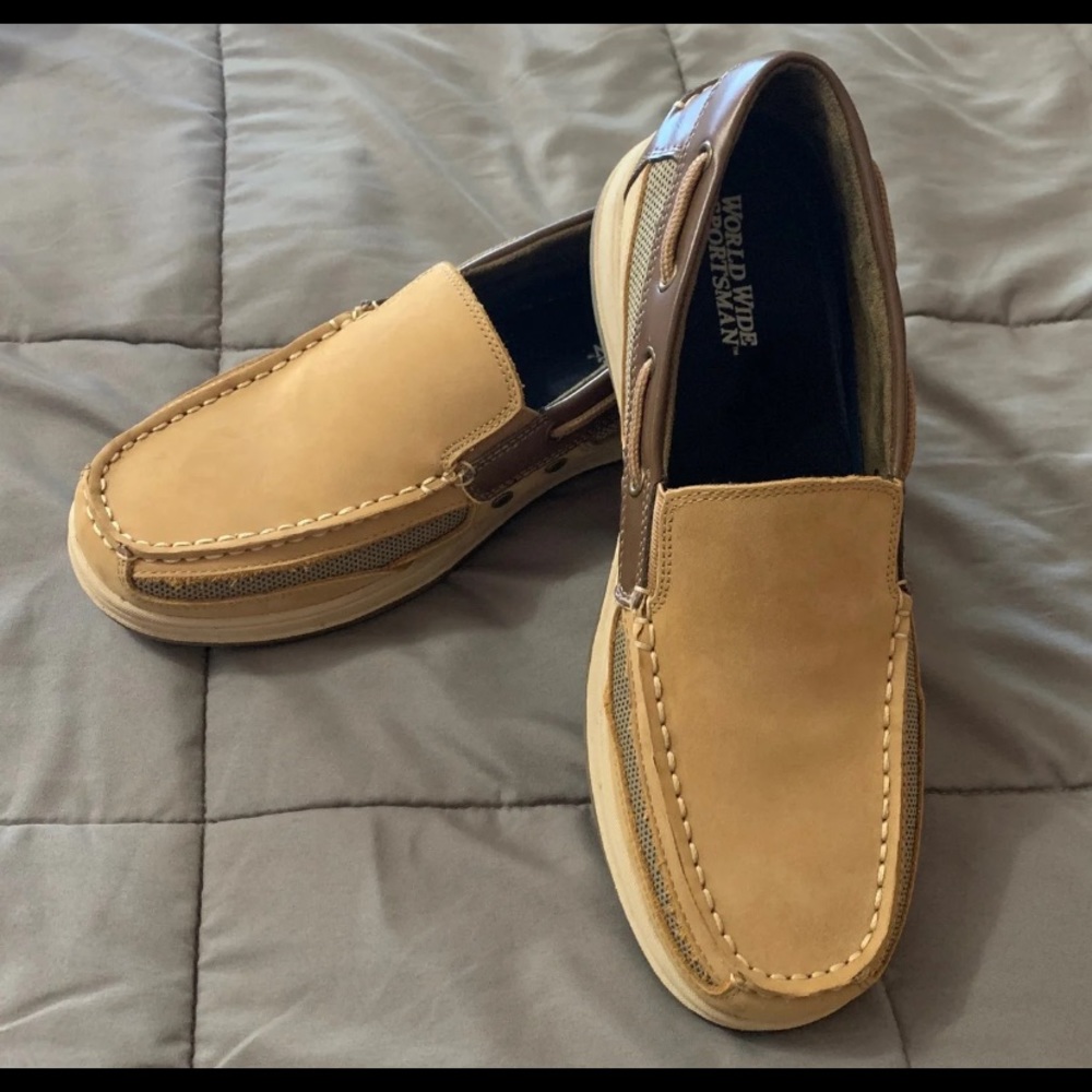 Loafers shoes